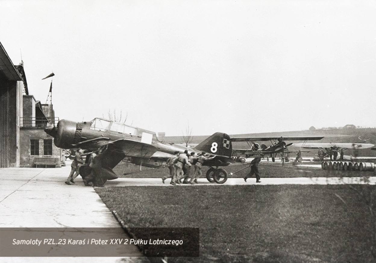 Samoloty PZL.23 Karaś i Potez XXV 2 Pułku Lotniczego.